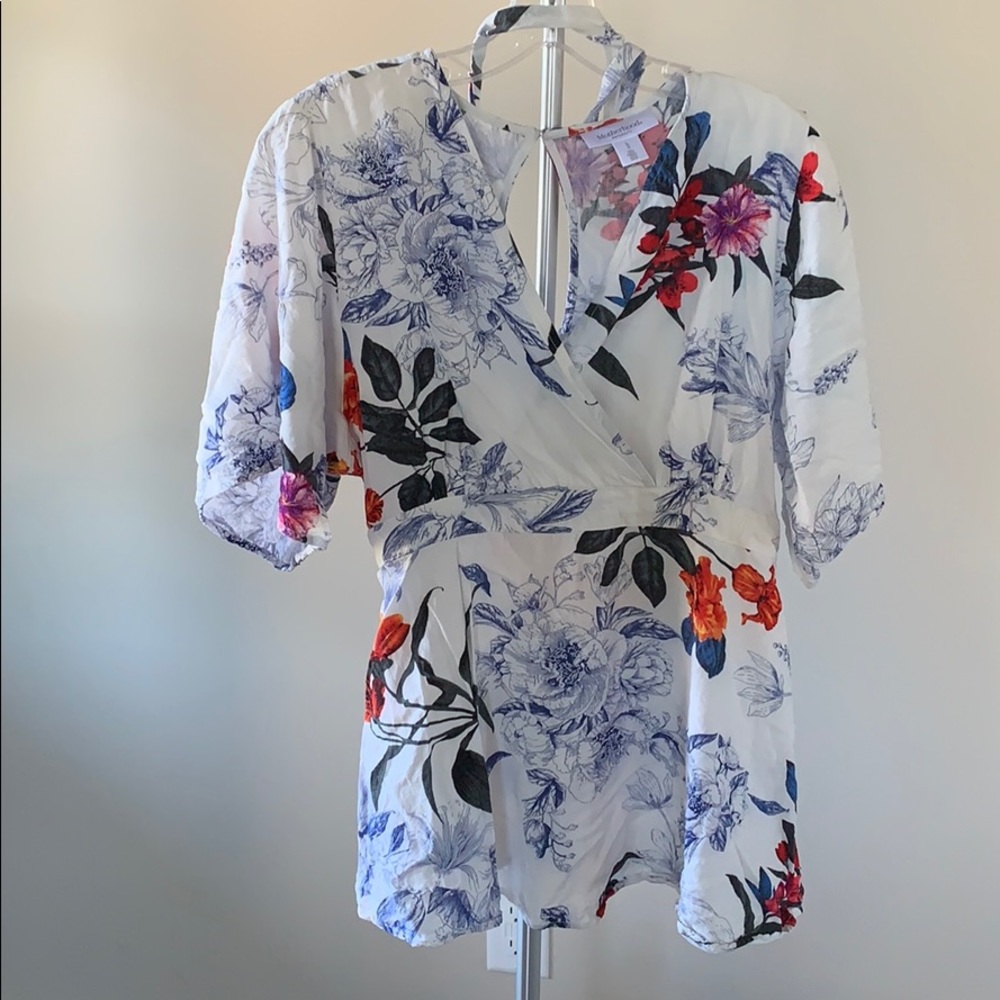 Linen maternity top